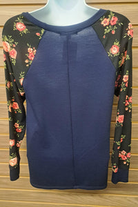 Moa Moa - Women's Floral Pocket Top