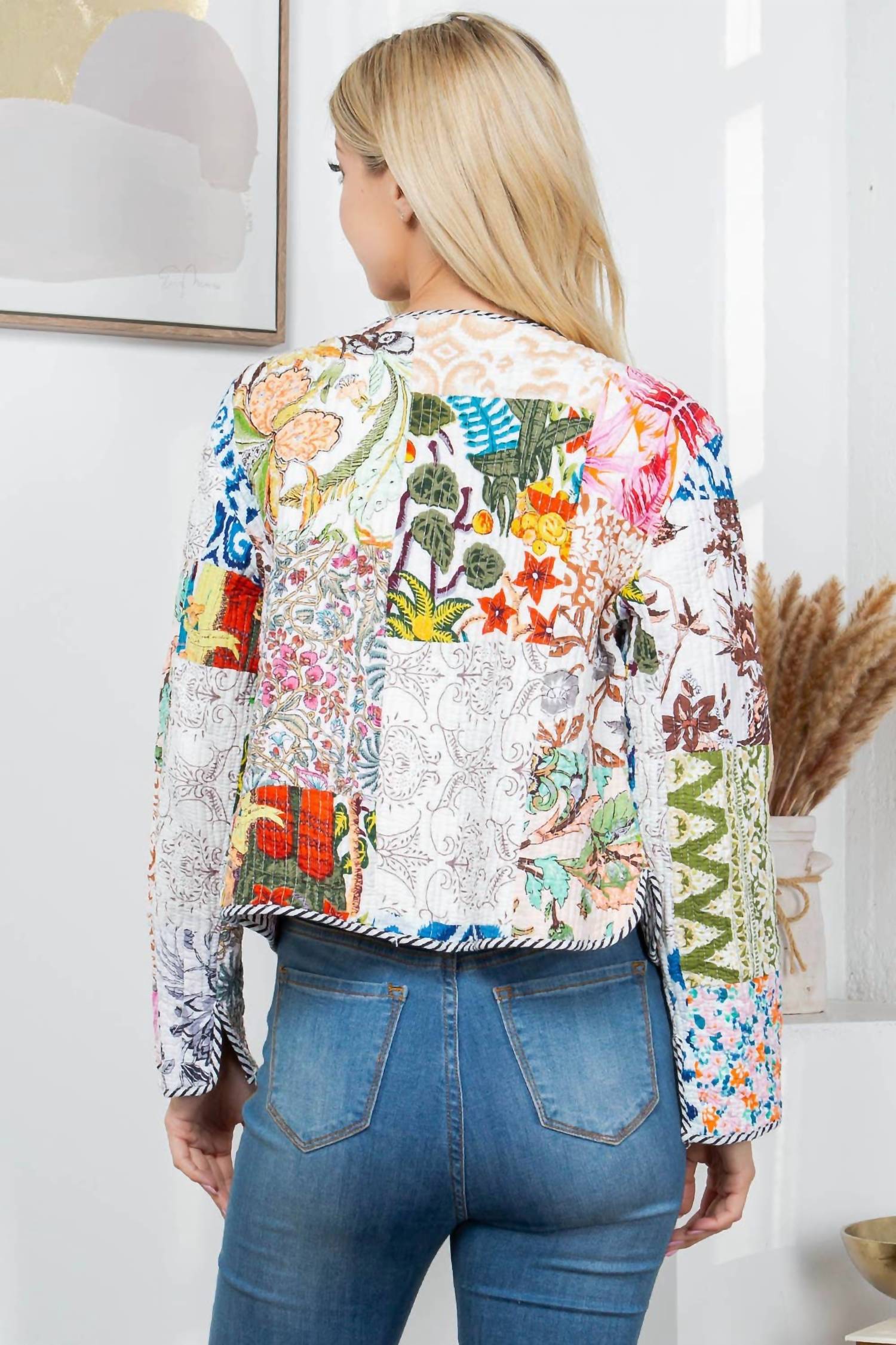 La Soul - Floral Print Quilted Patch Cotton Jacket