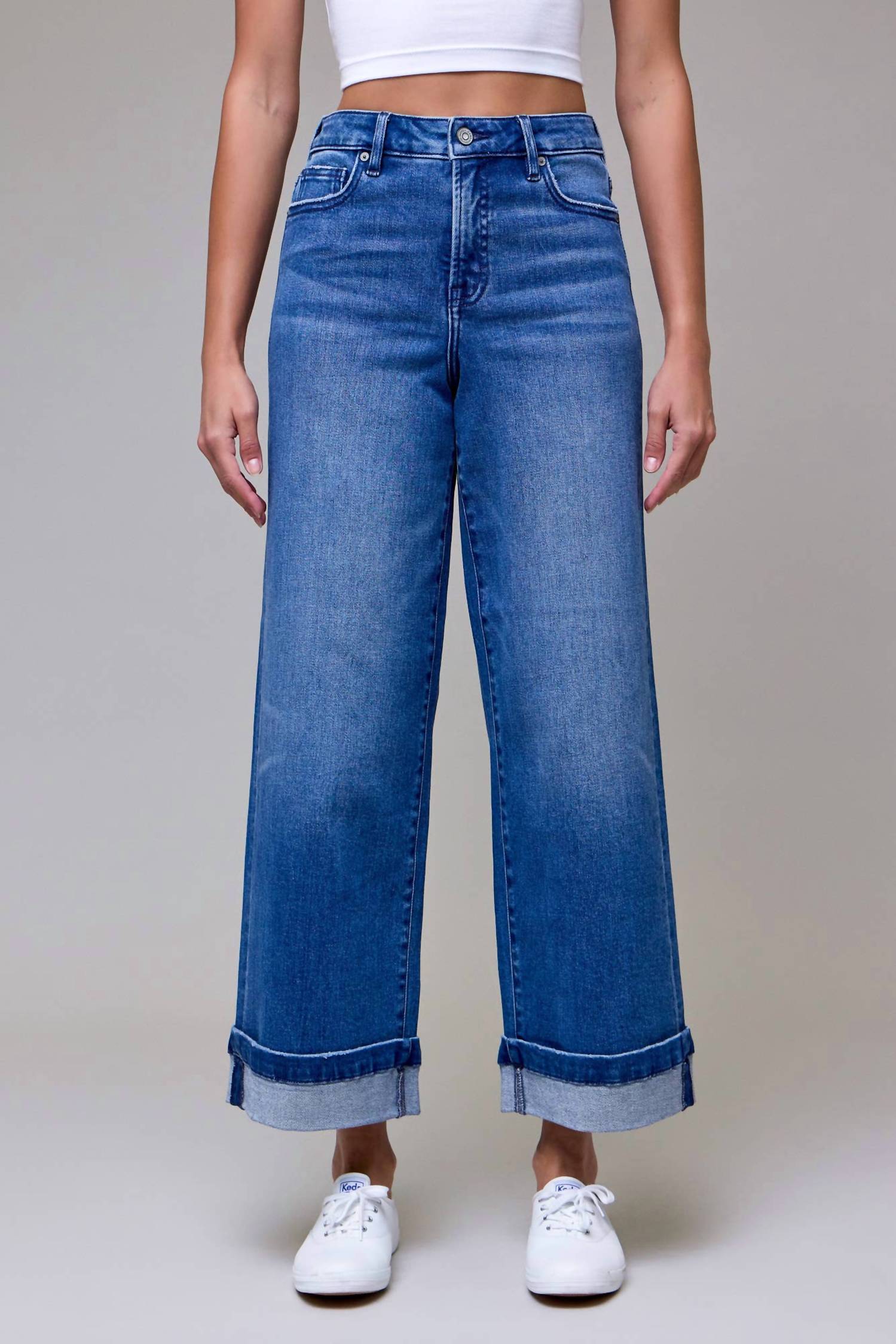 HIDDEN Cuffed High Rise Wide Leg Jean in medium wash - women's jeans