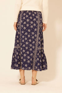 Bila77 - Valley Crest Skirt