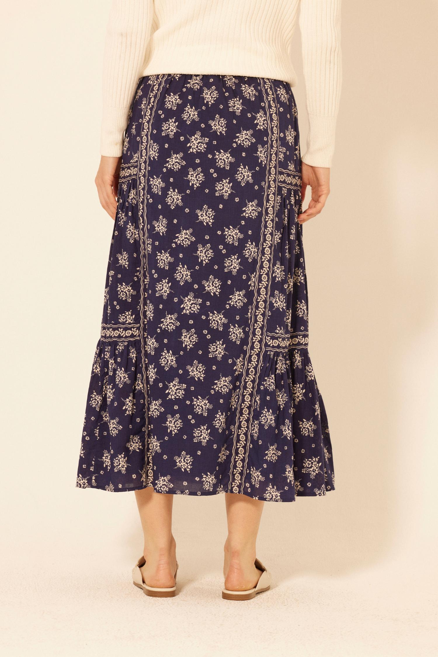 Bila77 - Valley Crest Skirt