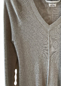 Colorush - Women's V-neck Top