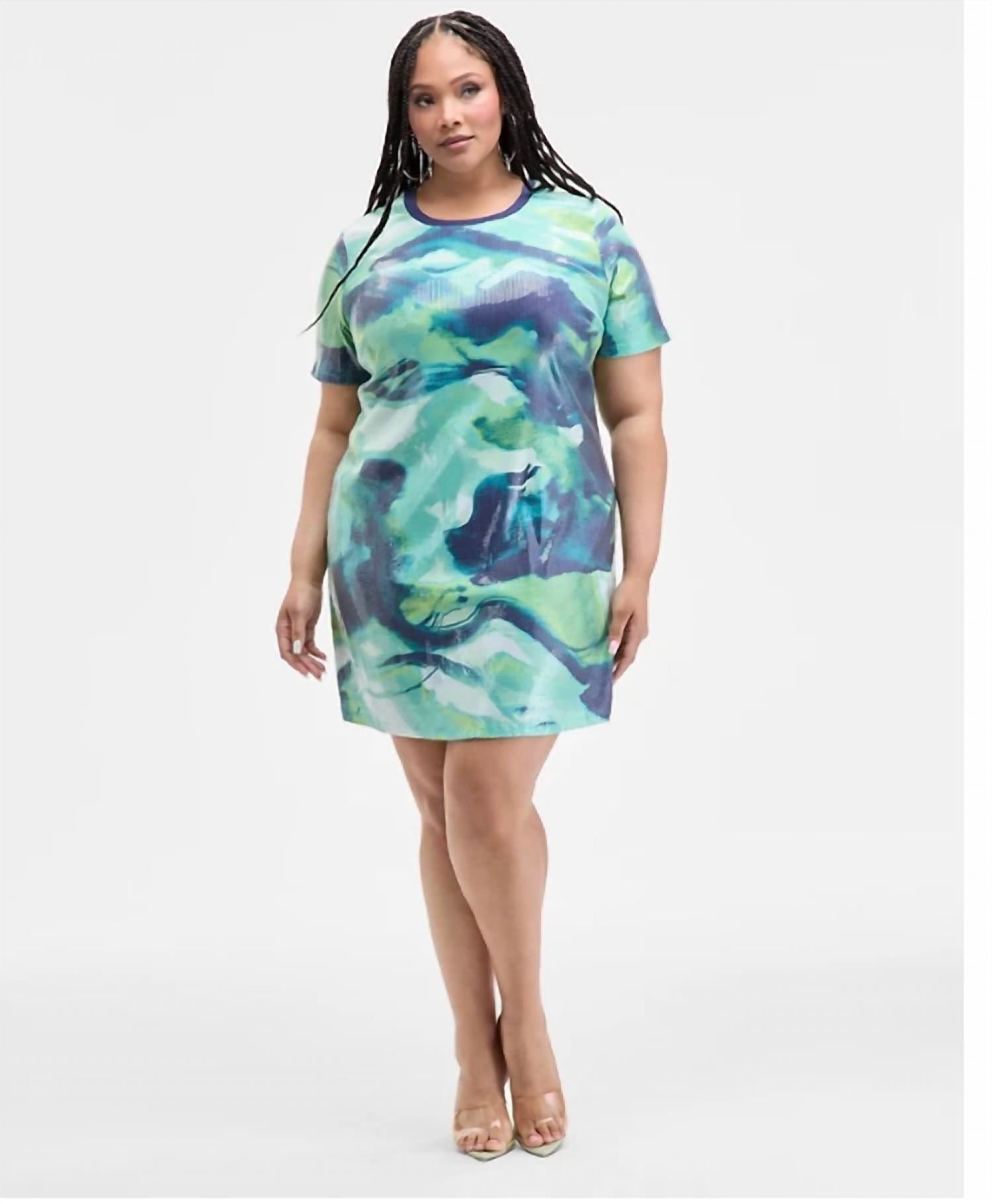 Nina Parker - Trendy Plus Printed Short Dress