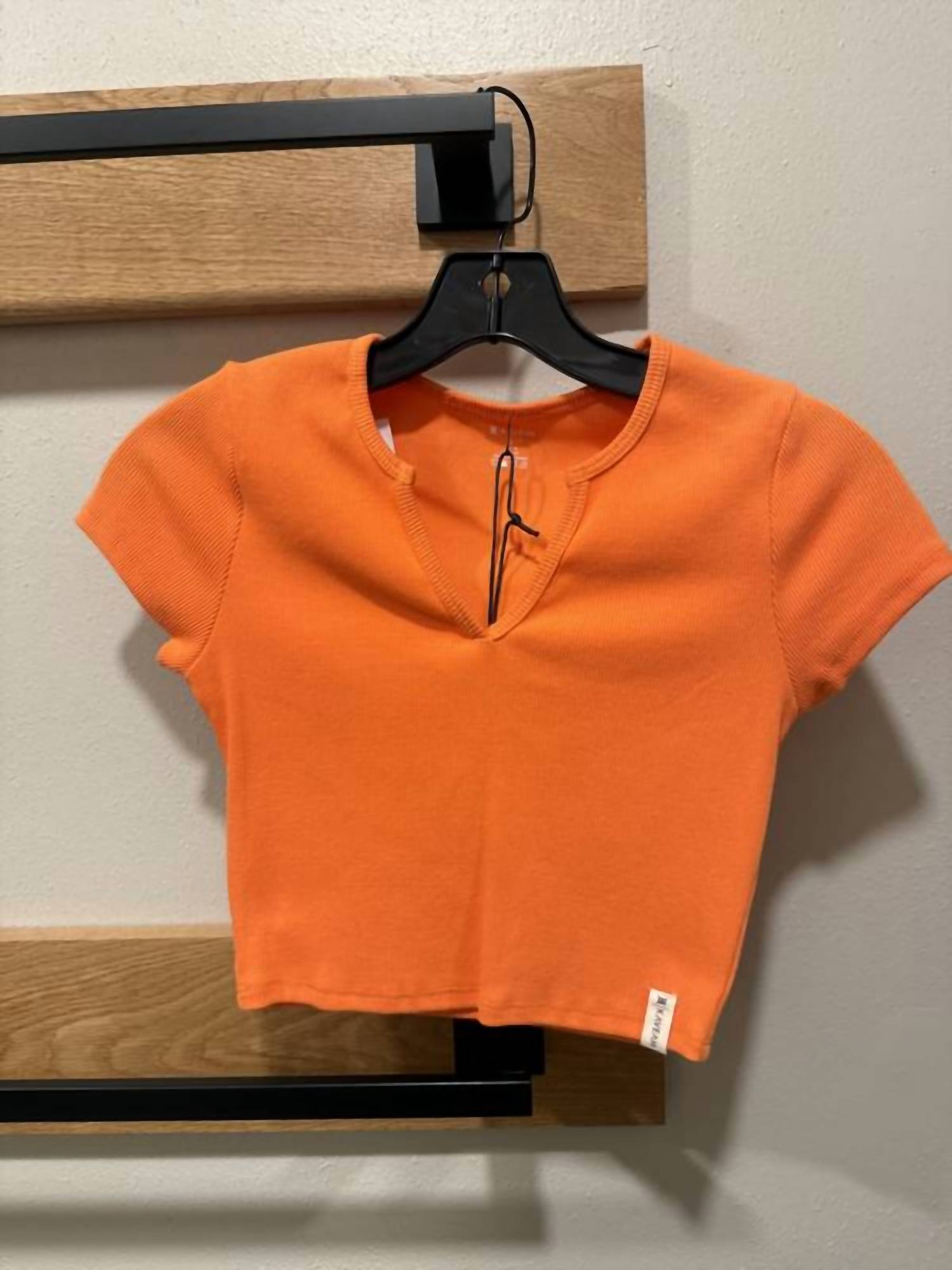 Kaveah - Girl's V Neck Tee