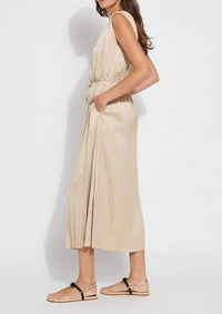 Lysse - The Packable Pleated Dress