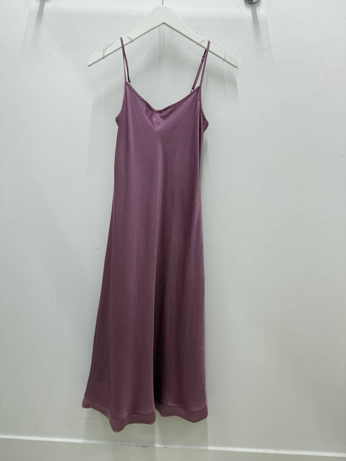 Brazeau Tricot - Women's Classic Petal Slip Dress