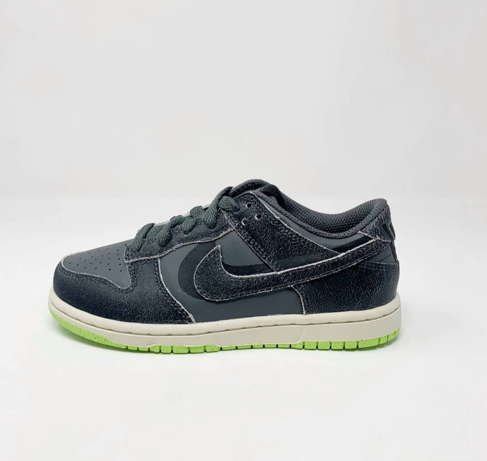Nike - Kid's Dunk Low Sneakers
