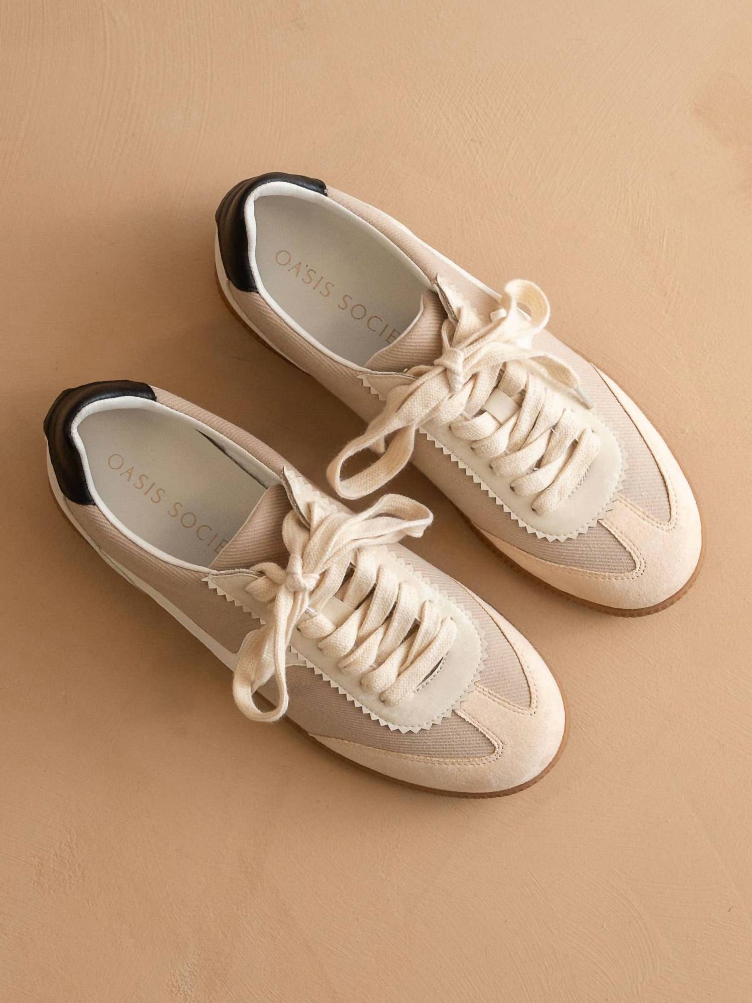 Oasis Society - Women's Kyla Classic Low Top Sneakers