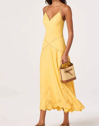 Astr - Lainey Midi Dress