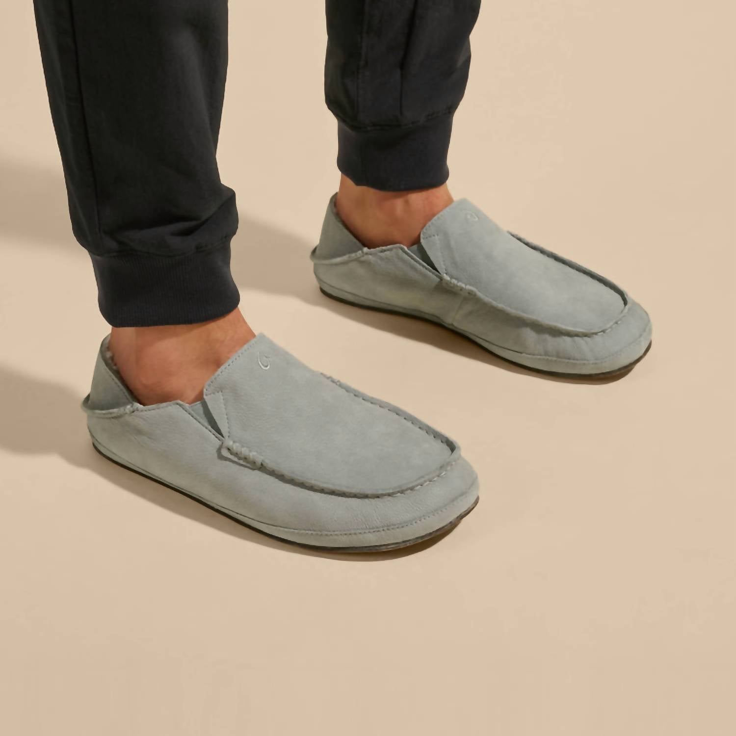 Olukai - Men’s Moloa Premium Leather Slippers
