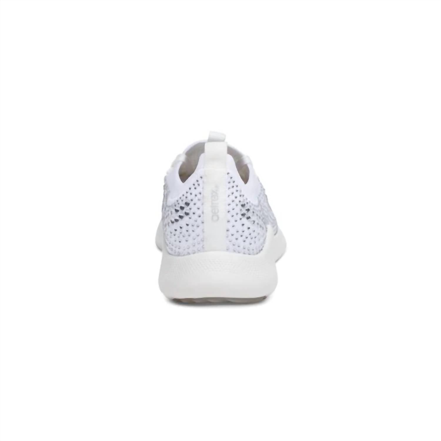 Aetrex - Women's Carly Arch Support Sneakers