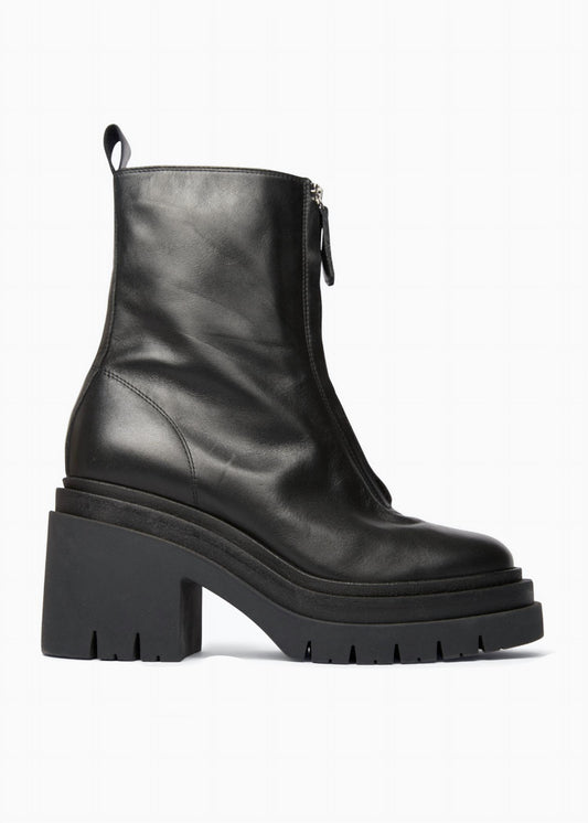 Freda Salvador - Women's Sadie Zip Boot