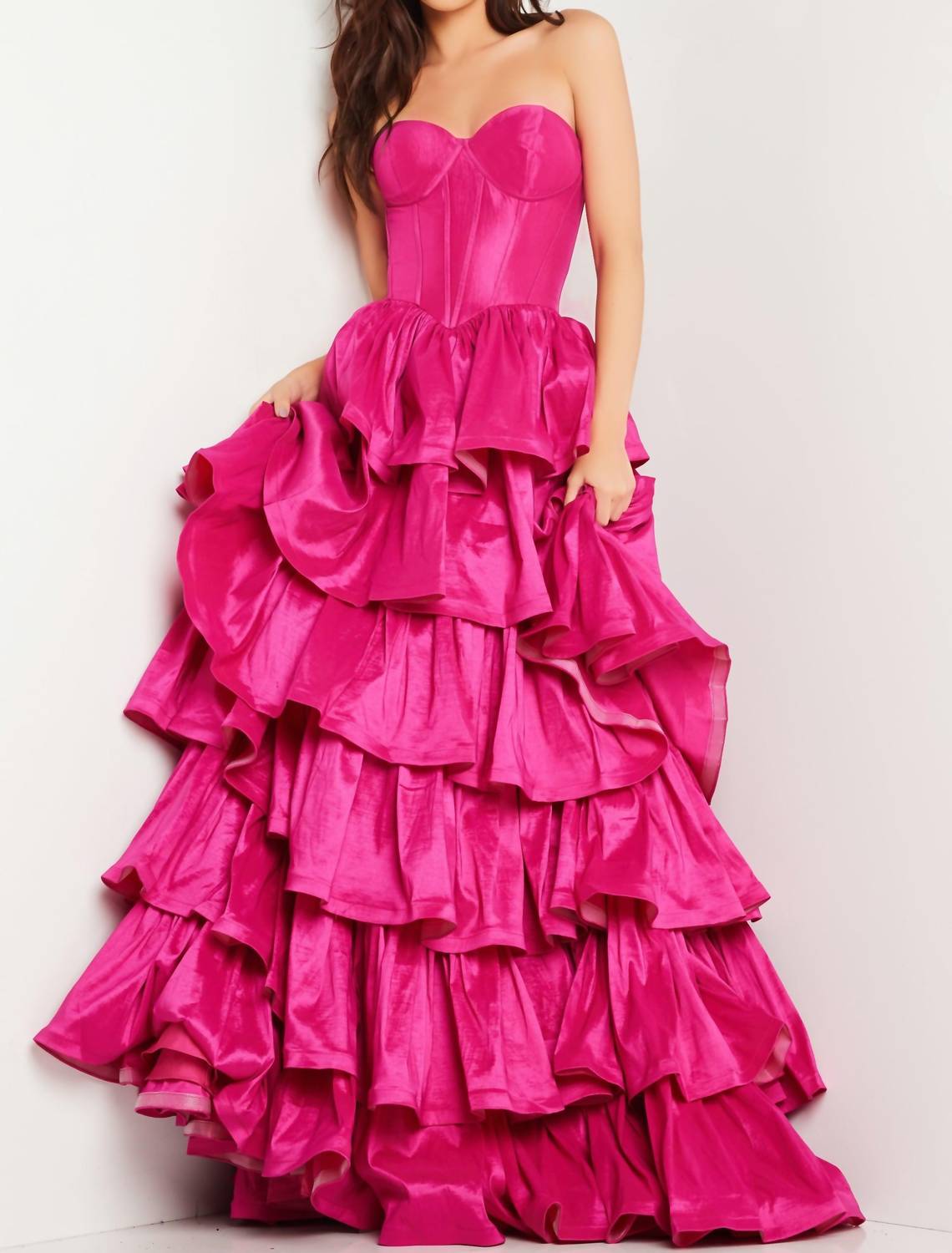 Jovani - Layered Skirt Strapless Dress