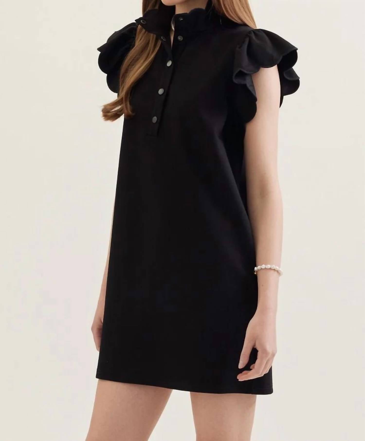 Entro - Scallop Flutter Sleeve Dress