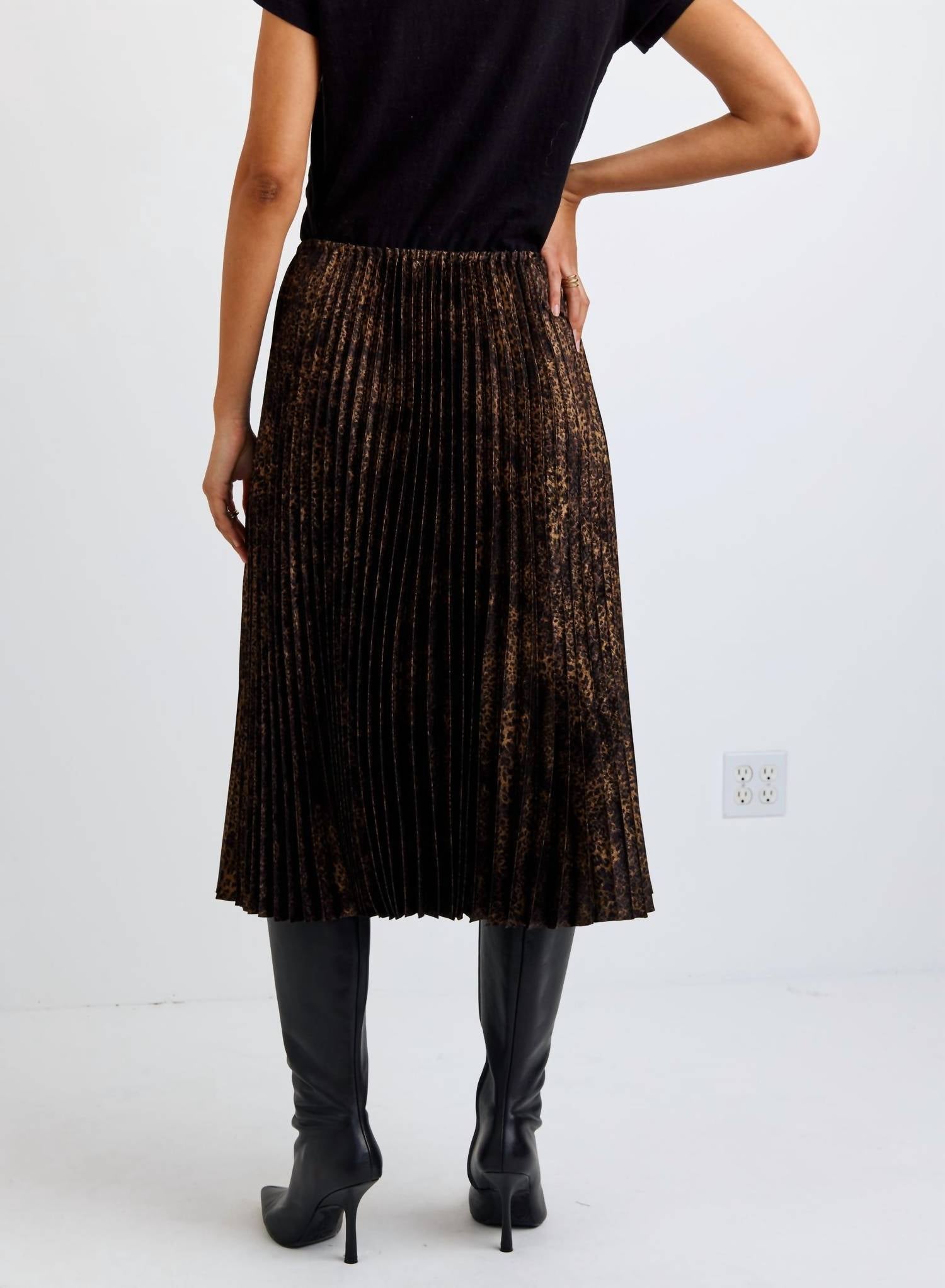 Bella Dahl Pleated Midi Skirt in micro leopard - women's skirt - detail view