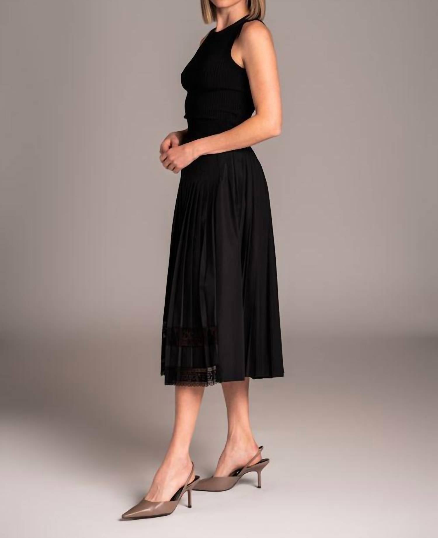 Beatrice .B - Technical Lace Detail Pleated Skirt