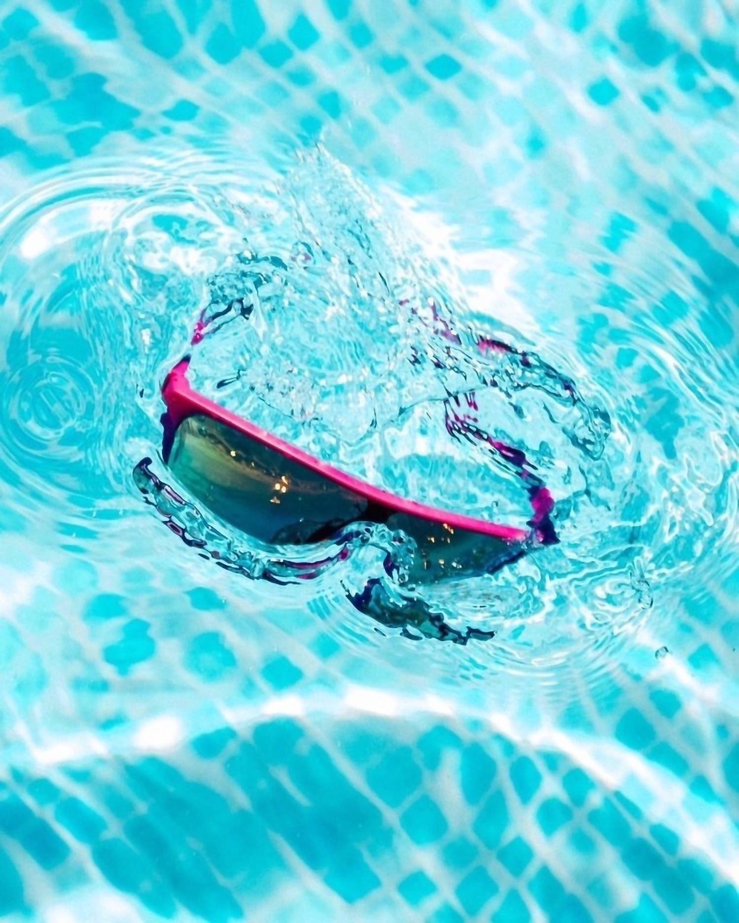 Far Out Sunglasses - Polarized Retros Pink Lens