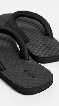 Roam - Women's The Slip Flip Flops