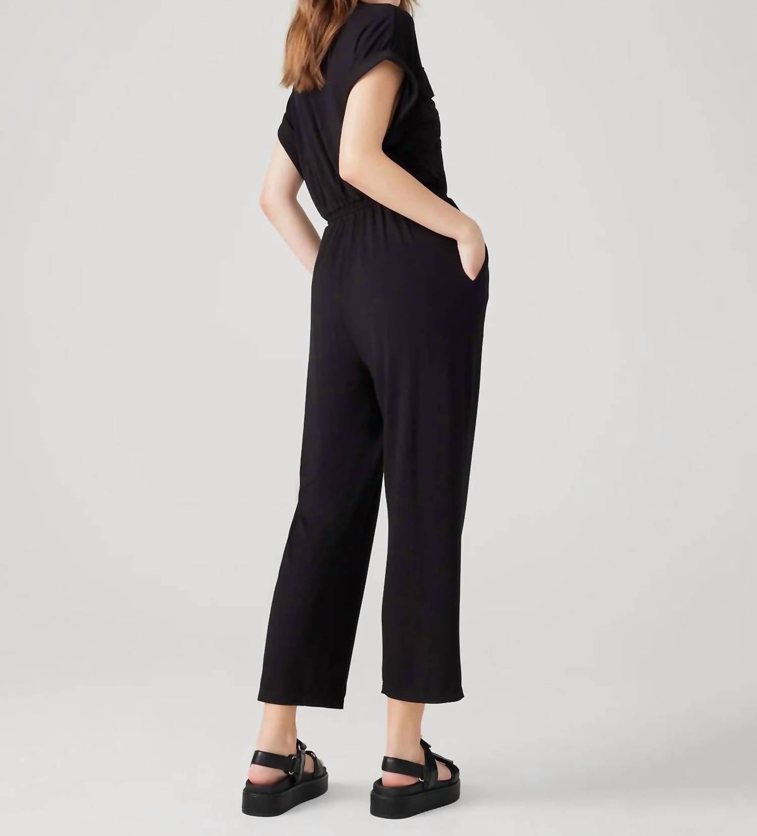 STEVE MADDEN Alya Jumpsuit in black - women's pants - detail view