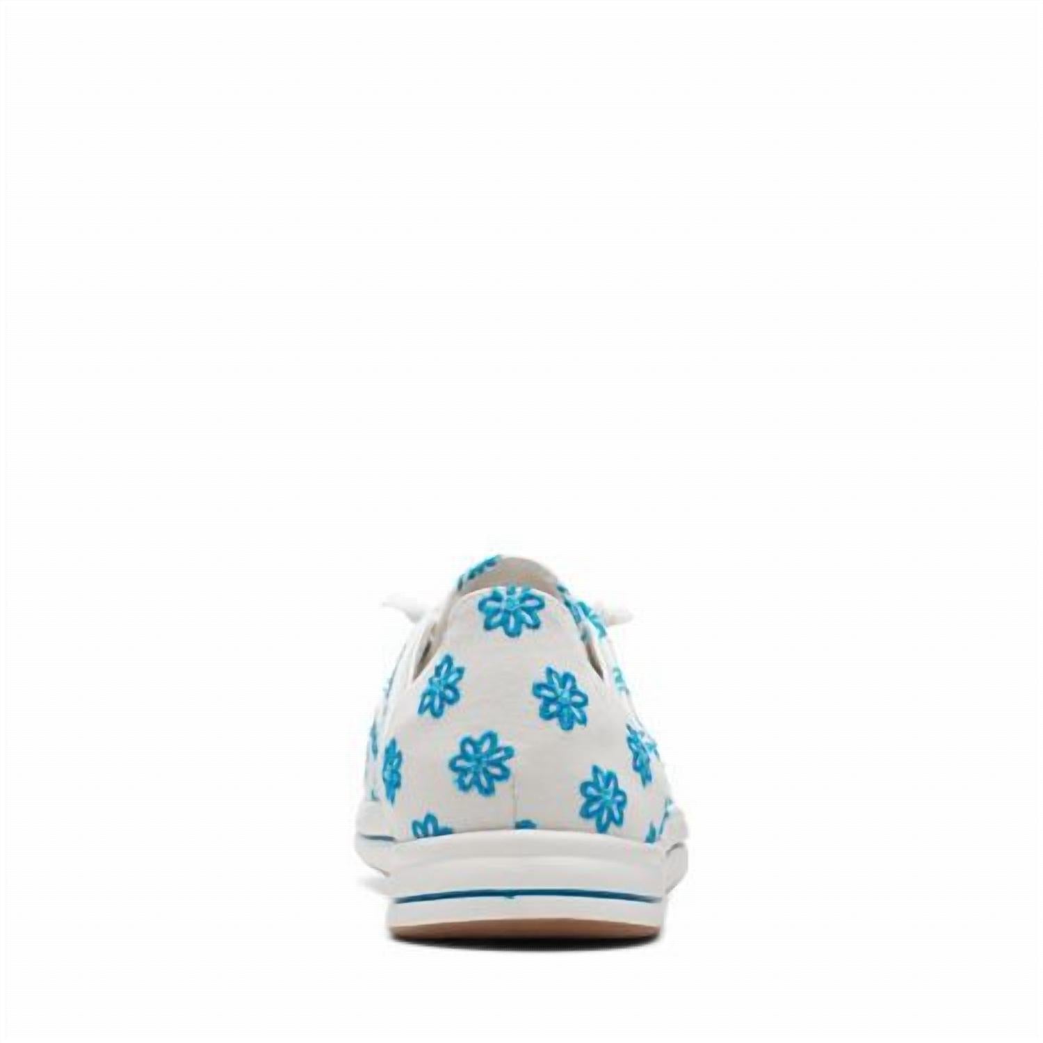 Clarks - Women's Cloudsteppers Breeze Ave Sneakers