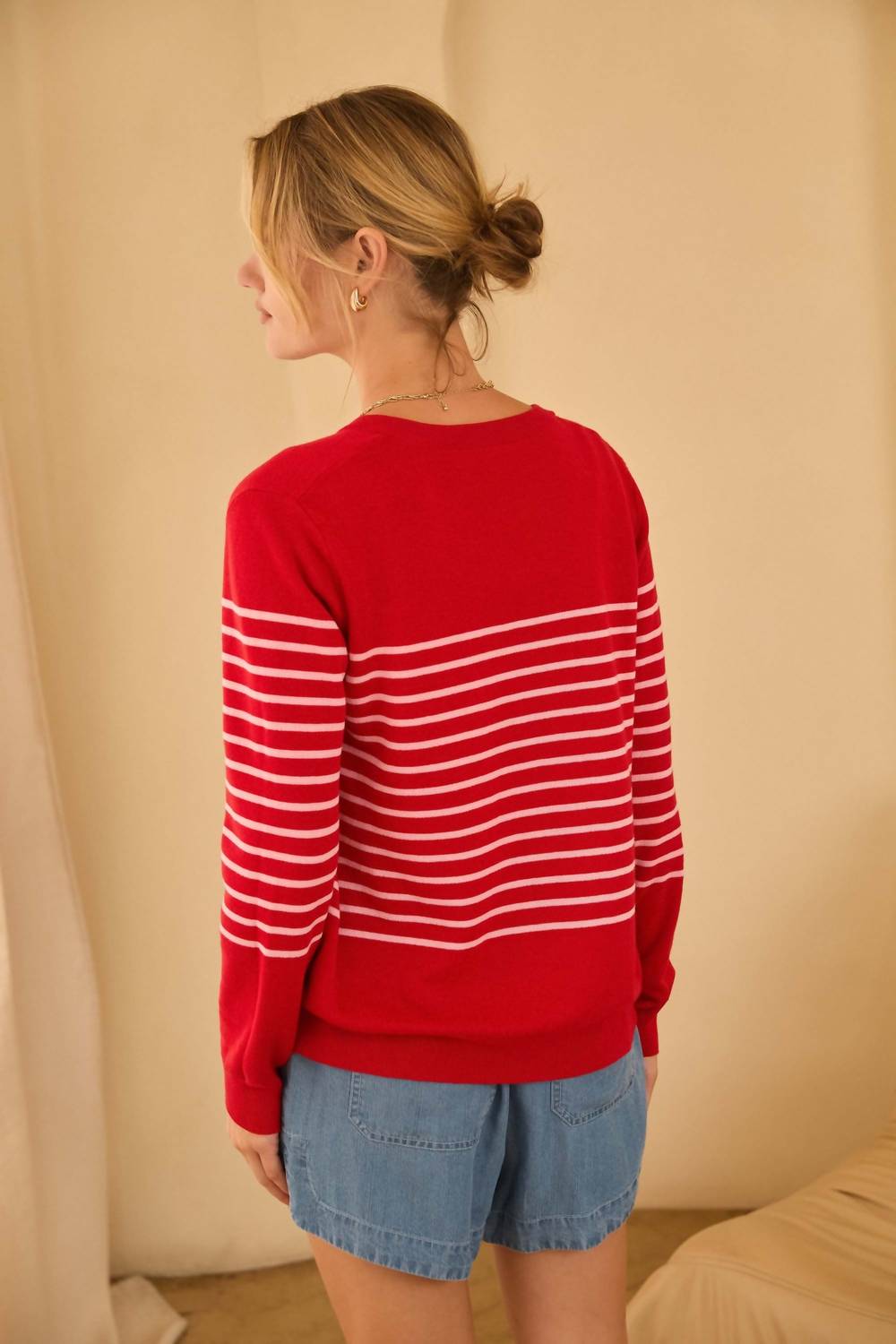SKIES ARE BLUE Missy Cardigan in red - women's cardigan - detail view