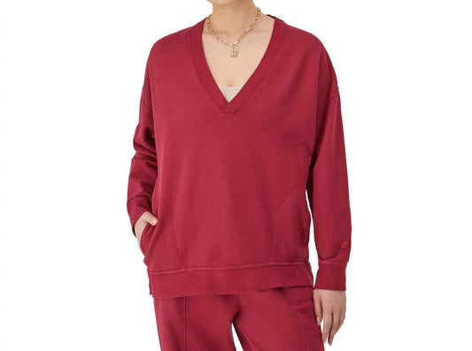 Champion - Oversized V-Neck Pullover