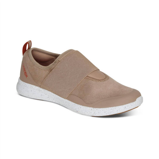 Aetrex - WOMEN'S DEMI ARCH SUPPORT SNEAKER