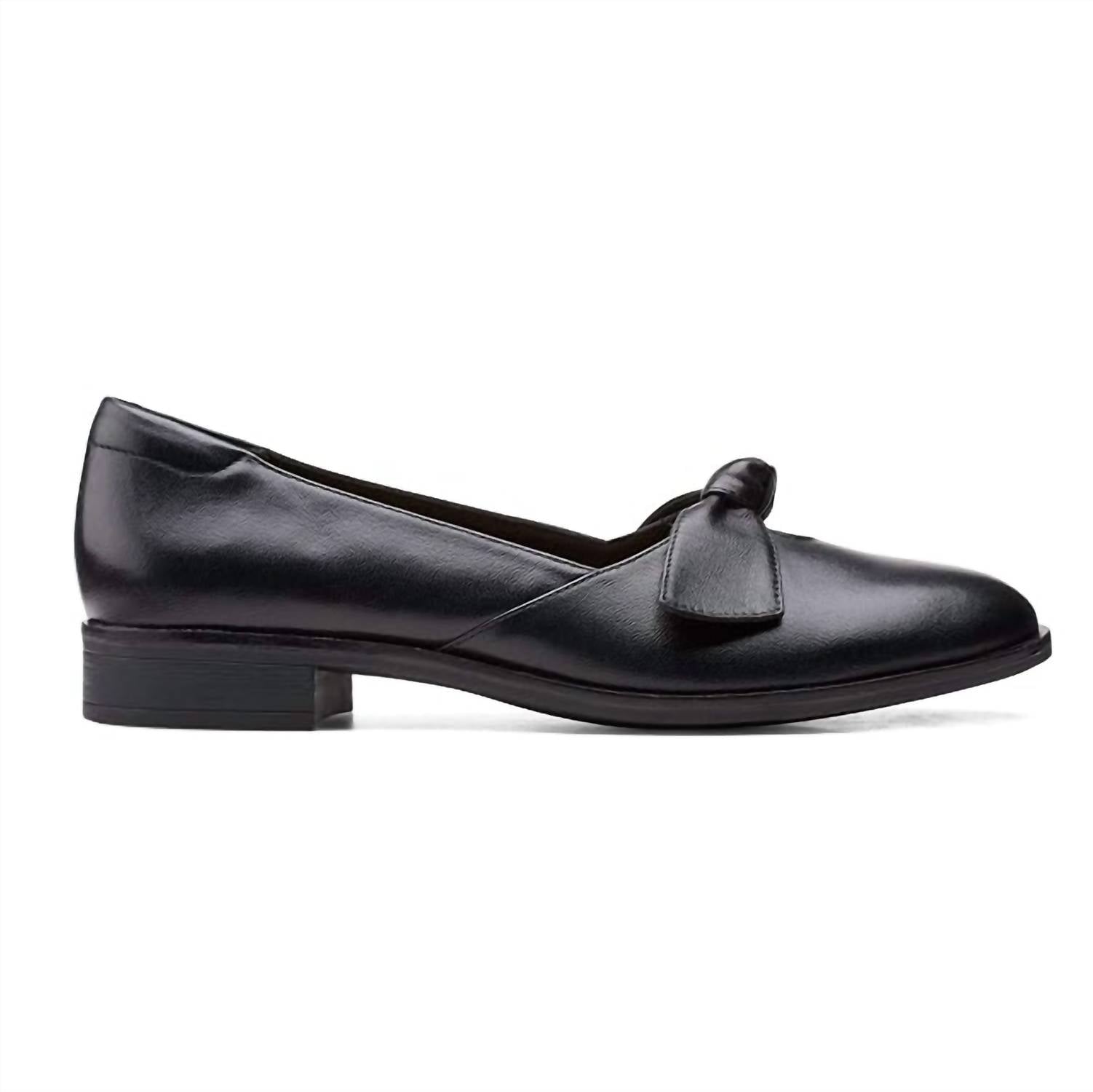 Clarks - Women's Trish Wave Loafer