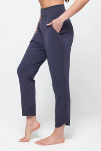 Spiritual Gangster - Women's Brooke Hybrid Jogger