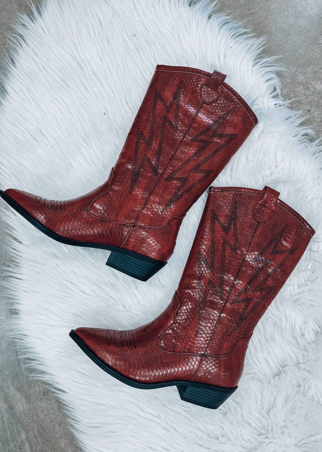 Dirty Laundry - Women's Josea Pointed Toe Western Boots