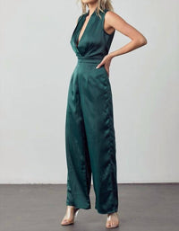 Reveuse - Pleated Front Details Jumpsuit