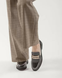 All Black - Women's Clip & Stitch Loafer