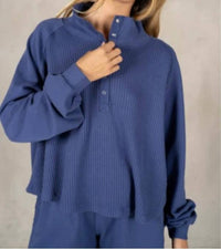 Labiz Fashion - Lola Mockneck Sweatshirt