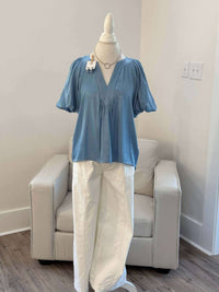 Glam - Mag V-neck Balloon Sleeve Top