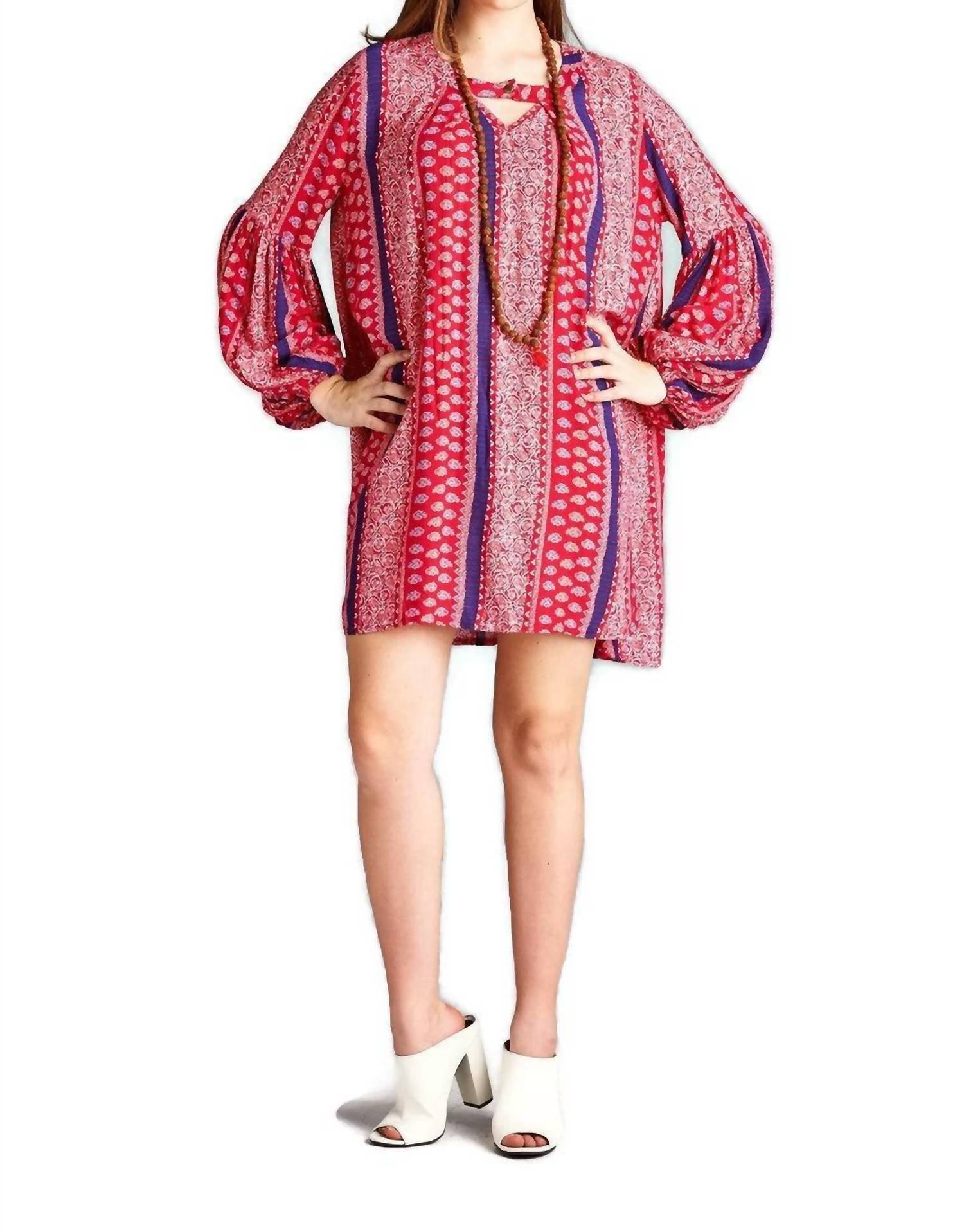 Velzera - Floral Paisley Keyhole Neckline Mini Dress