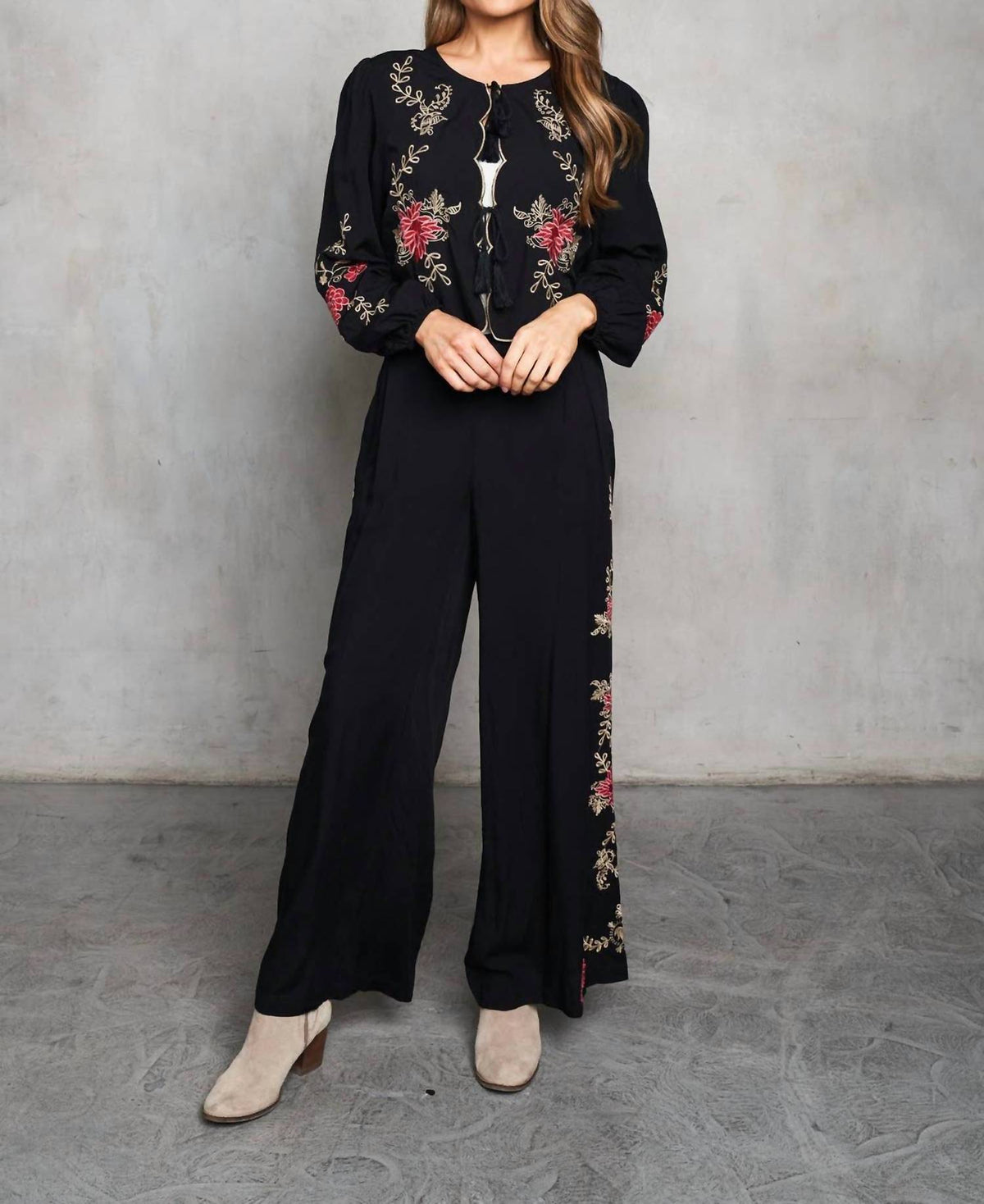 Paparazzi - Embroidered Bolero Cardigan And Pull-on Flared Pants Set