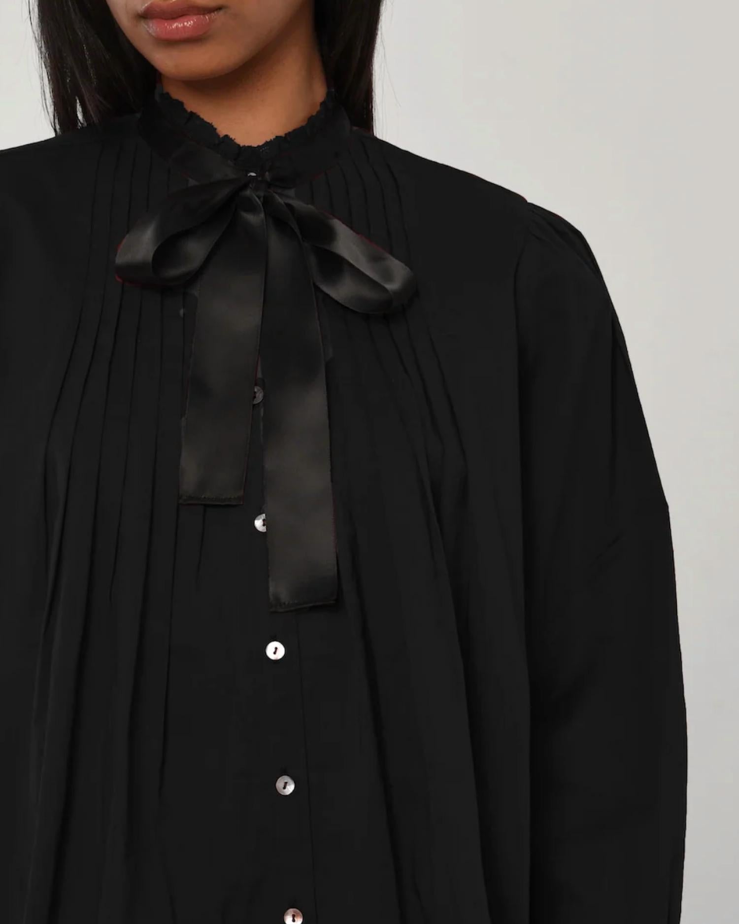 LOVE THE LABEL Nyla Long Sleeve Top in black - women's long sleeve top - detail view