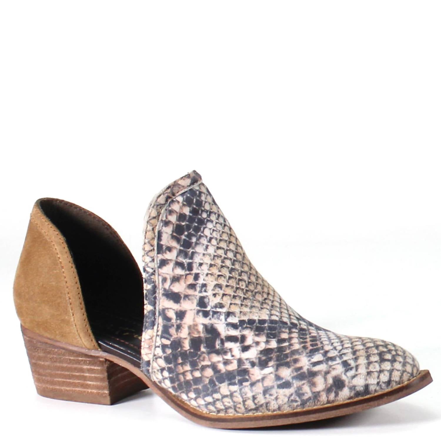 Diba True - Women's Shy Town Side Cut-out Ankle Boots