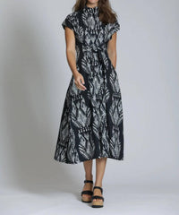 Apny - Tie Front Midi Dress