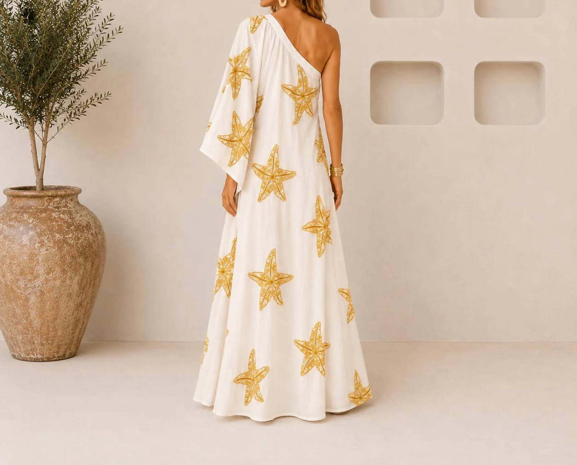 Mystery Resort - Starfish One-shoulder Caftan Maxi Dress
