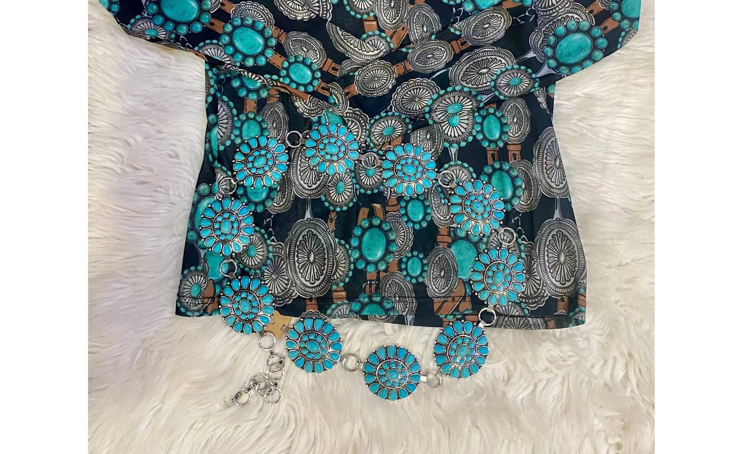 Sophia Collection - Women's Round Concho Chain Belt