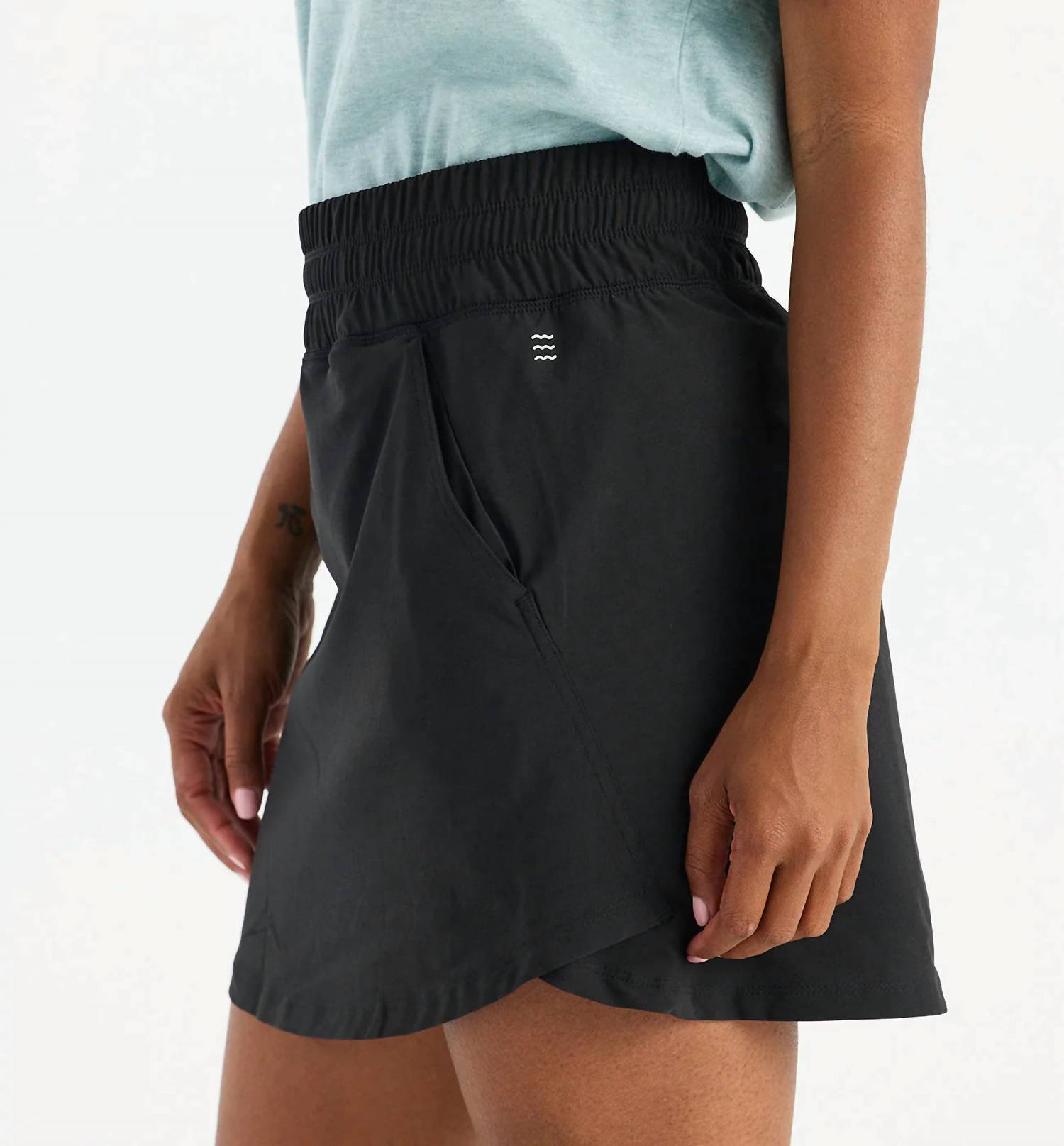 W Pull-On Breeze Skirt