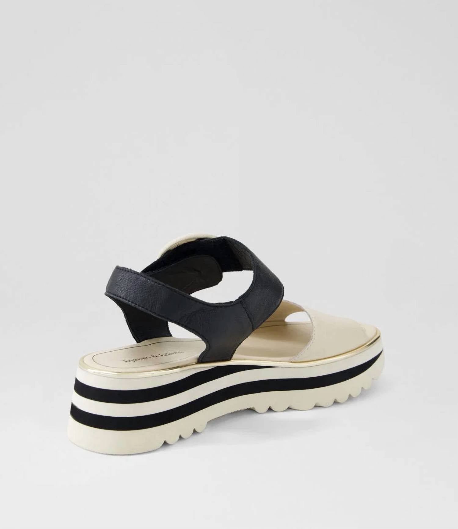 Django & Juliette - Women's Harlows Platform Sandal
