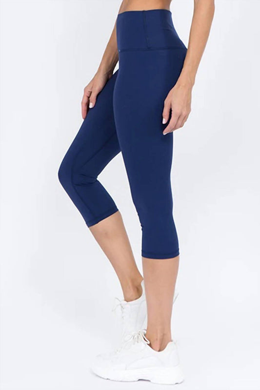 Yelete - Women's Seamless Butter Soft Capri Leggings