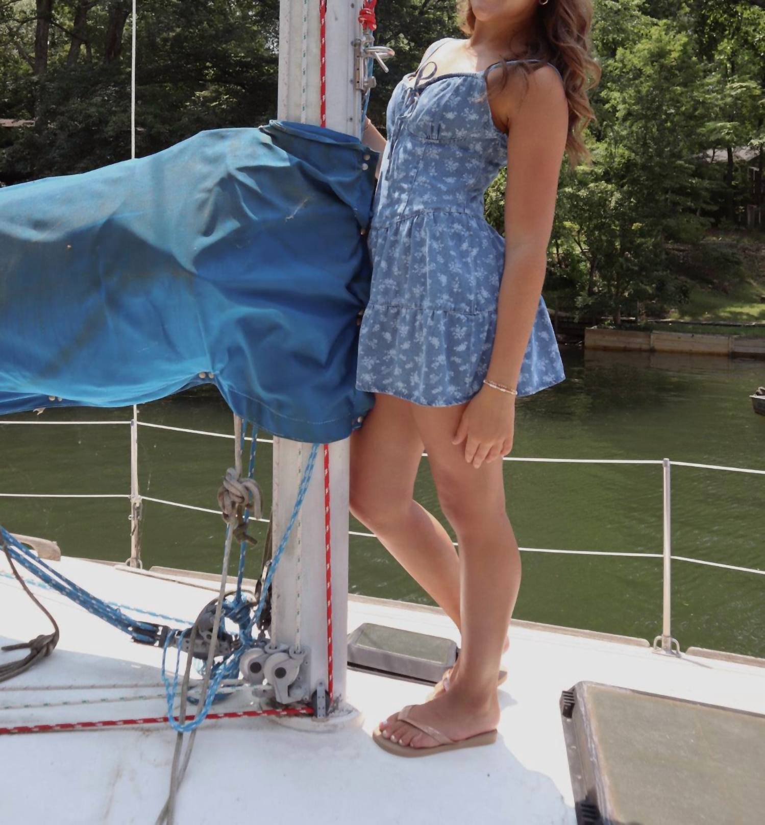 Le Lis - Sweetheart Denim Mini Dress