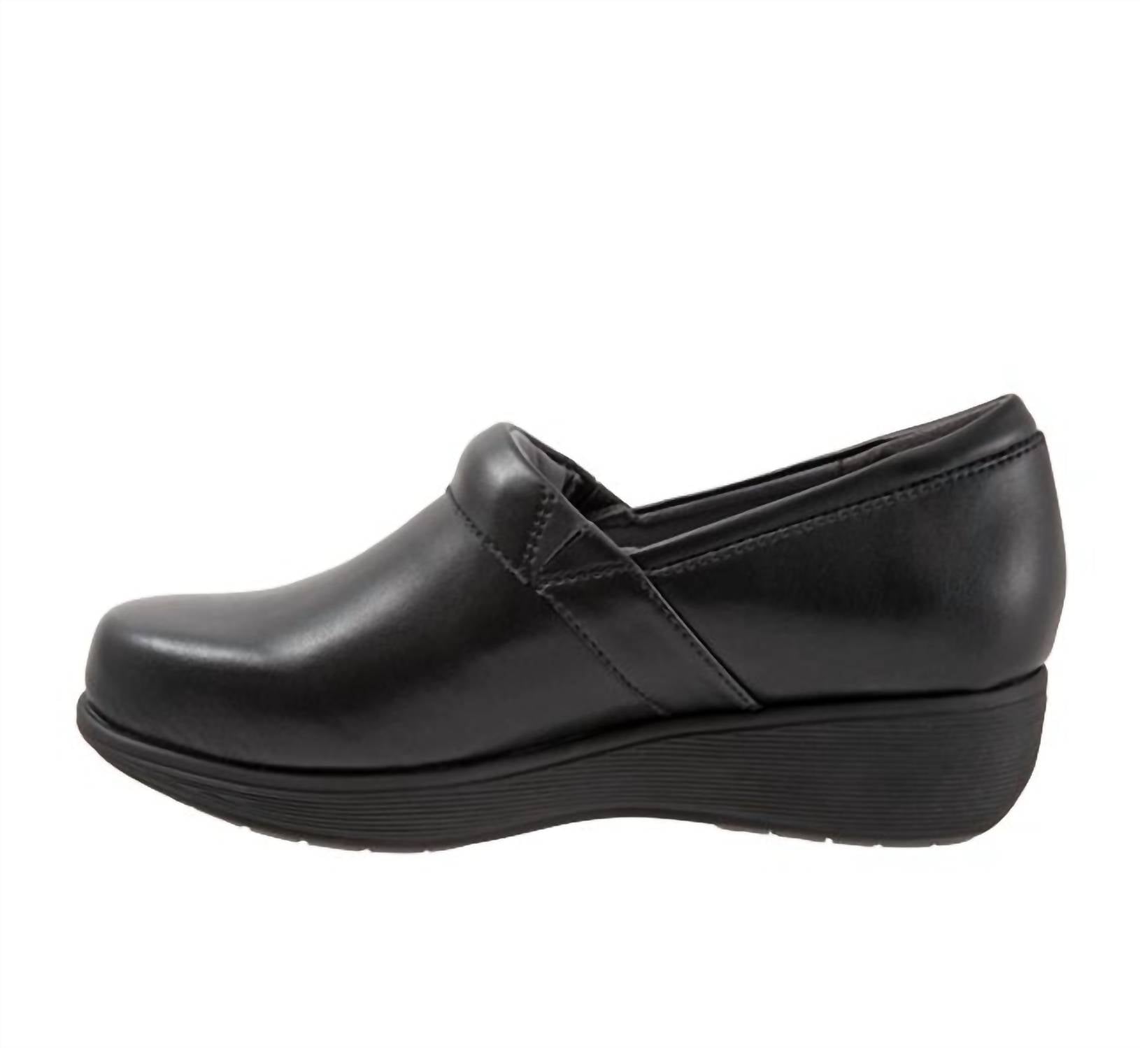 Softwalk - Women's Meredith Sport Shoe
