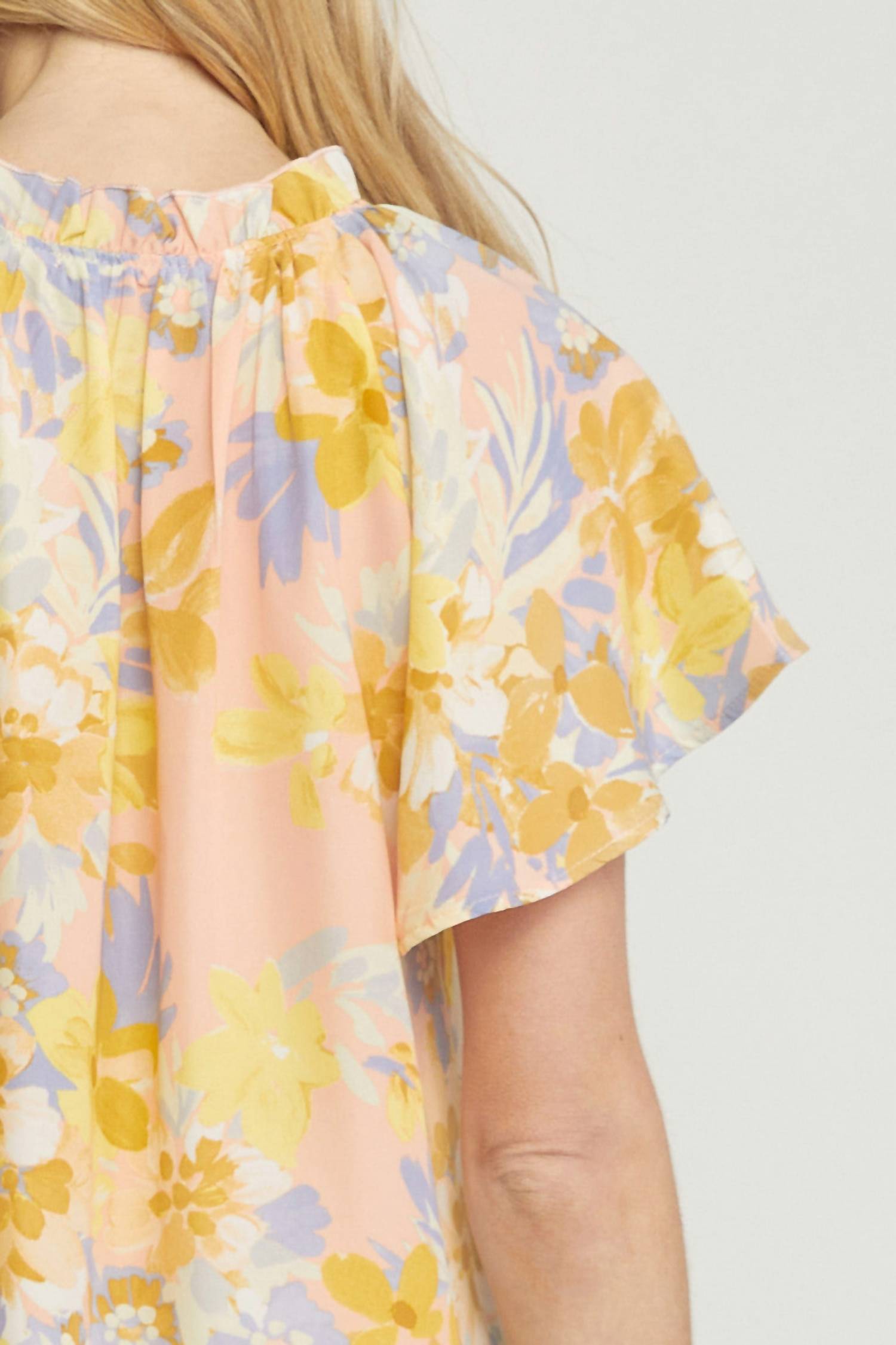 Entro - Floral Potter Sleeve Shirt