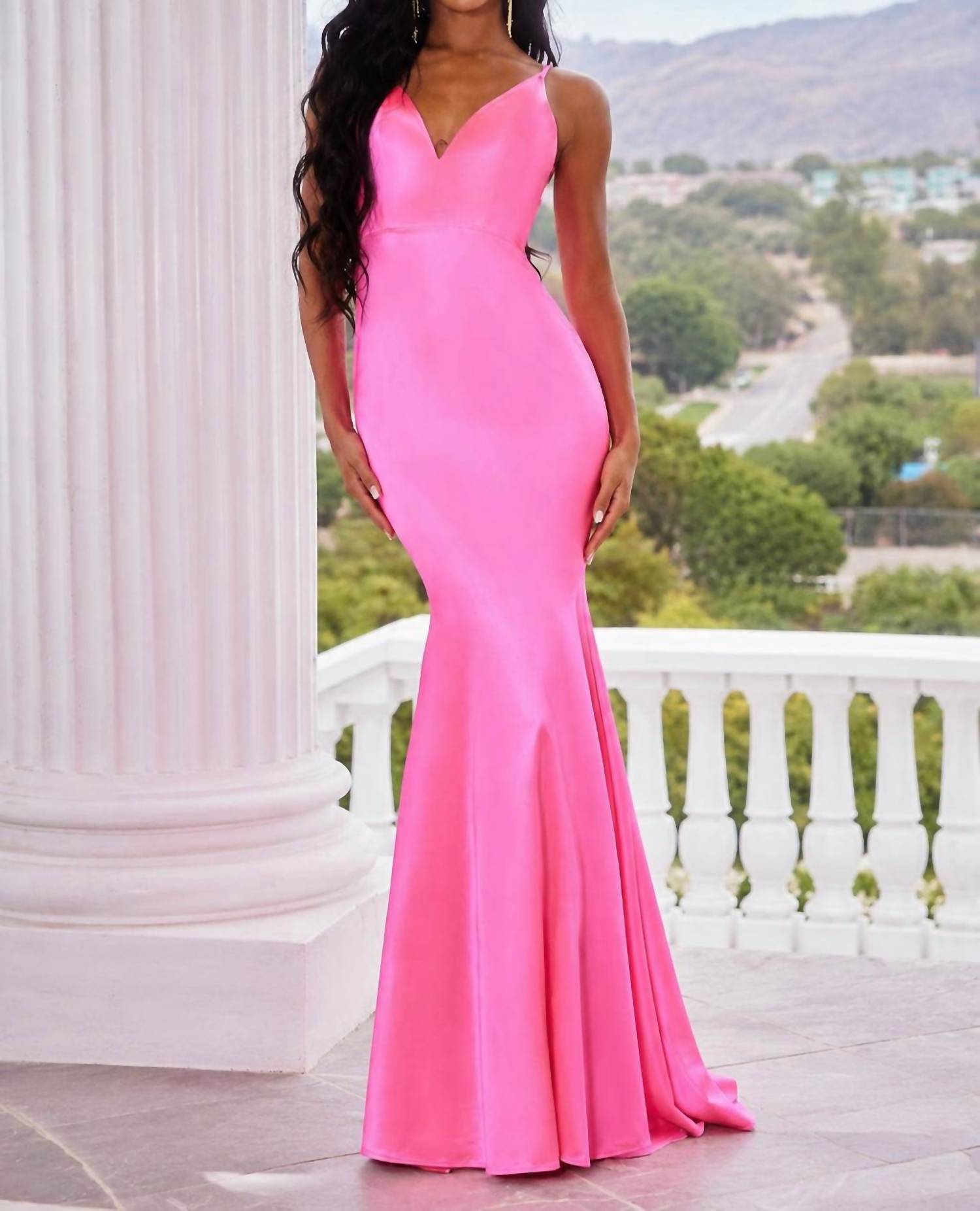Portia&Scarlett - Deep V-neck Trumpet Dress