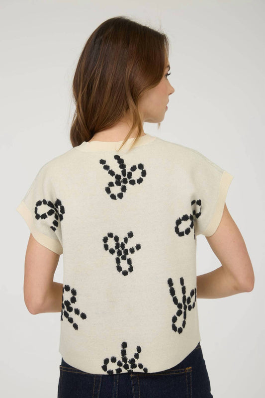 Blu Pepper - Bow Pattern Short Sleeve Sweater