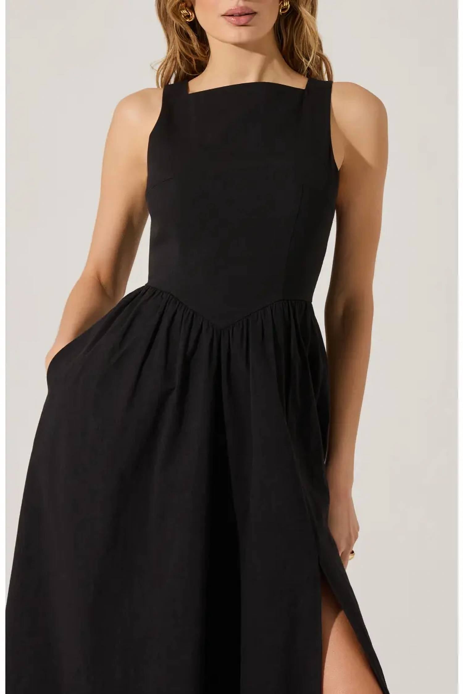 Astr - Bow Back Apron Dress